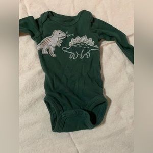 11 newborn longsleeve onesies. All good condition